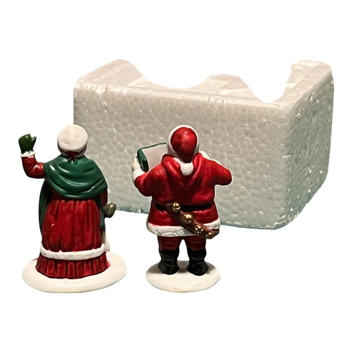 Dept 56 North Pole Series - Santa & Mrs. Claus #56090 - EUC