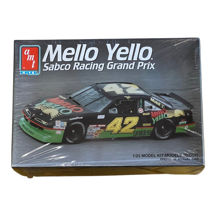 AMT 8106 #42 MELLO YELLO PONTIAC GRAND PRIX WRAPPED 1991 SABCO RACING NASCAR