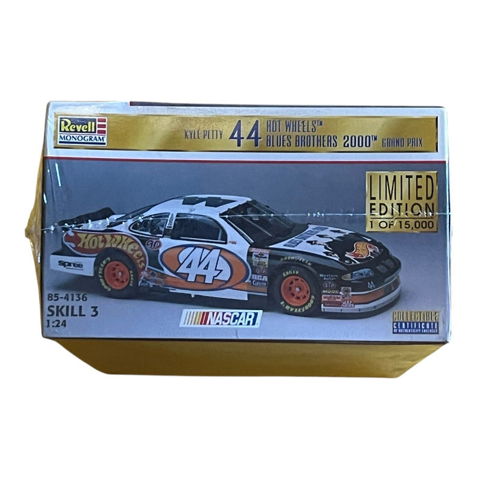 Revell 4136 1/24 Kyle Petty Hot Wheels Blues Brothers 2000 Grand Prix Model Kit