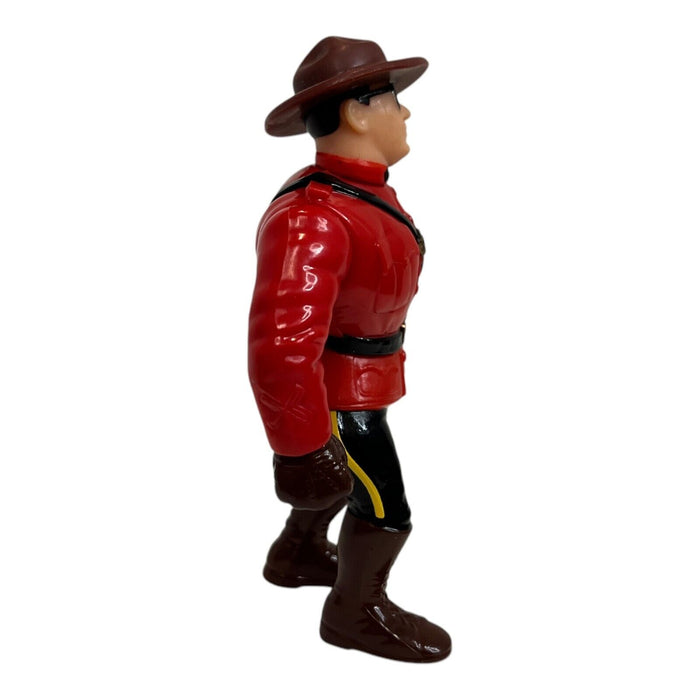 1992 Titan Hasbro The Mountie WWF Action Figure D5