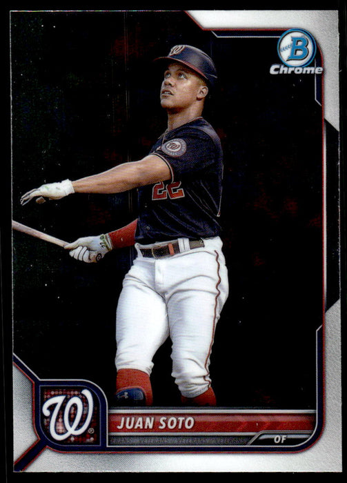 Juan Soto 2022 Bowman Chrome Base Front of Card