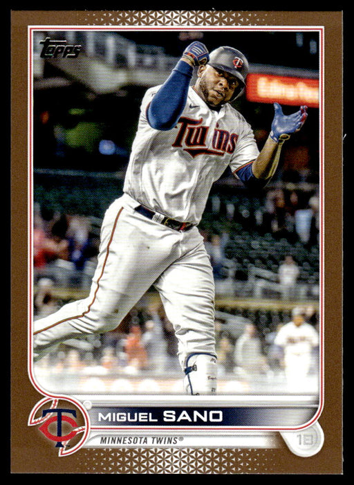 Miguel Sano 2022 Topps Series 1 Gold Front of Card