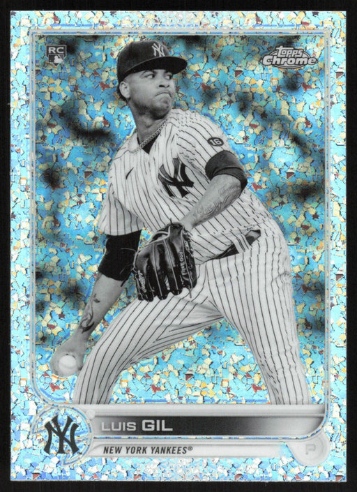 Luis Gil 2022 Topps Chrome # 202 RC Black & White Mini Diamond New York Yankees - Collectible Craze America